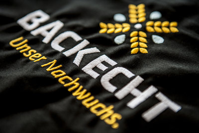 Backecht, Kinderschürze