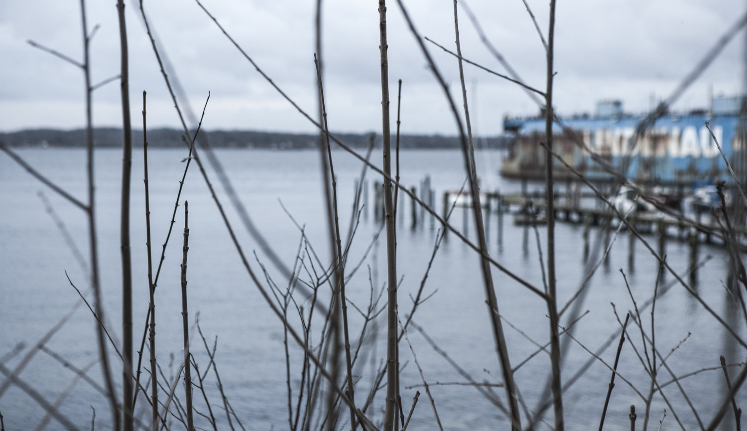 Der Blick aufs Wochenende und auf das Dock in Friedrichsort